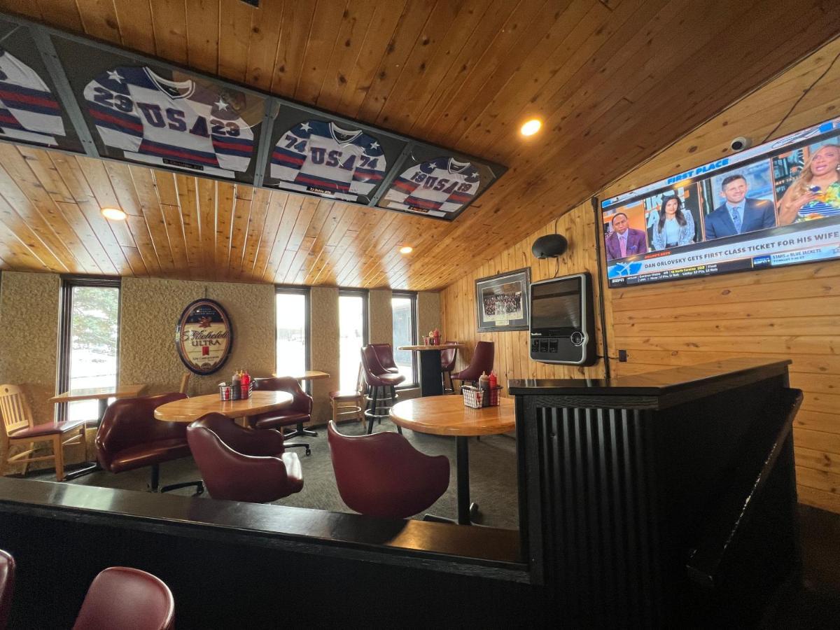 The Patch Lodge Warroad ภายนอก รูปภาพ